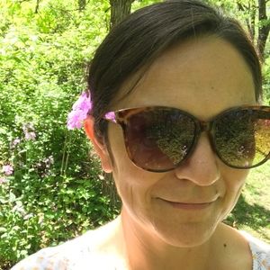 Meet your Posher, Rosangel